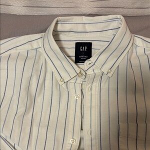 GAP Men's Cream and Blue Striped Button Down Shirt